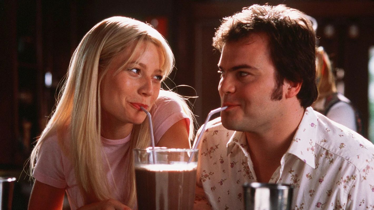 
 AmourMeet Website Review In 2025 - Free Credits, Costs, Legality
